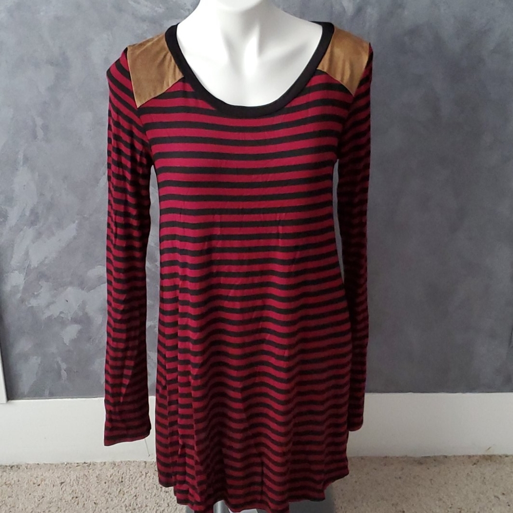Mon Ami USA Striped Dress Size Large